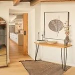 Willa Vacation I Moss, Ibiza-style Villa, Golf-front, Swimming-pool, Biohacking, Sauna, Fire-pit Lounge, 7min From Puerto Banus *