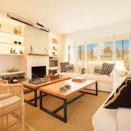 Vacation I Moss, Golf-front, Swimming-pool, Minutes From The Marina And The Villa *