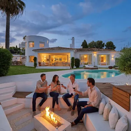 Vacation I Moss, Golf-front, Swimming-pool, Minutes From The Marina And The *