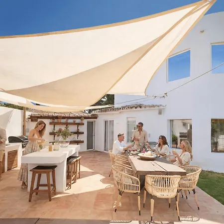 Vacation I Moss, Golf-front, Swimming-pool, Minutes From The Marina And The Marbella