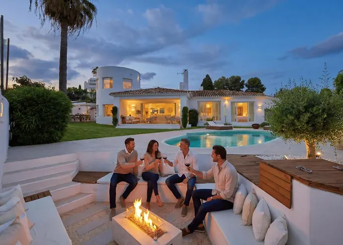 Vacation I Moss, Golf-front, Swimming-pool, Minutes From The Marina And The *