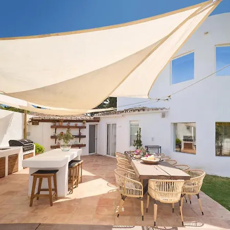 וילה Vacation I Moss, Golf-front, Swimming-pool, Minutes From The Marina And The