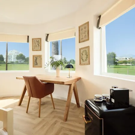 Villa Vacation I Moss, Golf-front, Swimming-pool, Minutes From The Marina And The