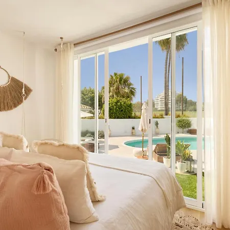 Vacation I Moss, Ibiza-style Villa, Golf-front, Swimming-pool, Biohacking, Sauna, Fire-pit Lounge, 7min From Puerto Banus Villa Marbella