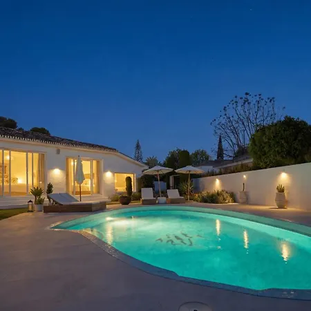 Vacation I Moss, Golf-front, Swimming-pool, Minutes From The Marina And The מארבלה