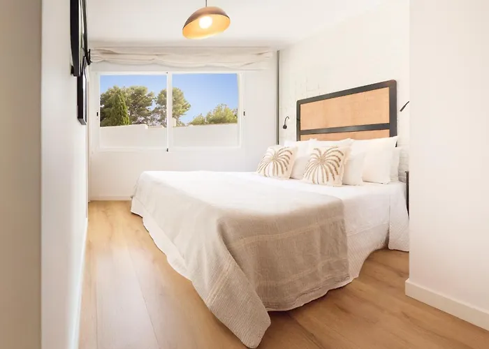 Vacation I Moss, Golf-front, Swimming-pool, Minutes From The Marina And The מארבלה