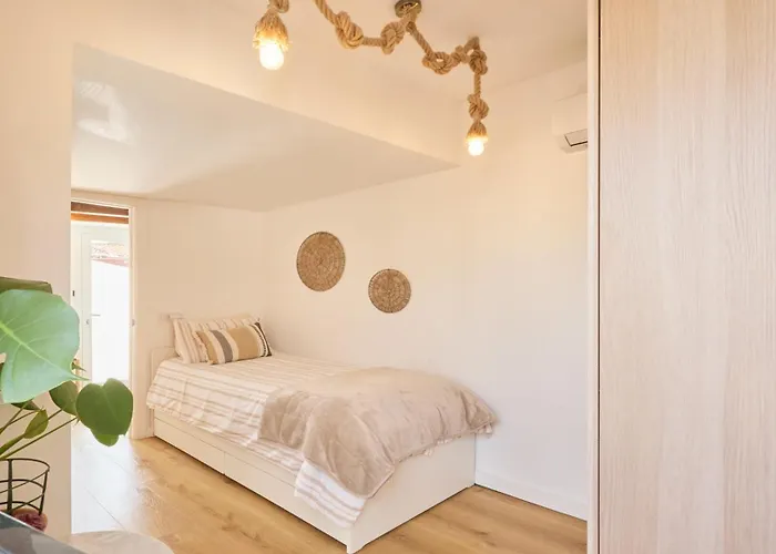 Vacation I Moss, Golf-front, Swimming-pool, Minutes From The Marina And The וילה