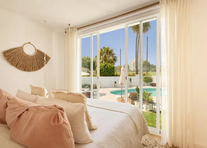 Vacation I Moss, Golf-front, Swimming-pool, Minutes From The Marina And The וילה מארבלה