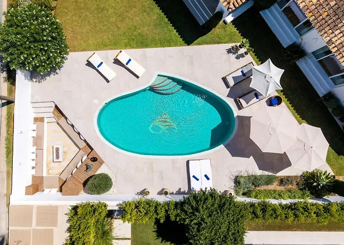 Vacation I Moss, Golf-front, Swimming-pool, Minutes From The Marina And The *