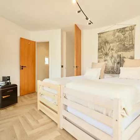 Vacation I Moss, Ibiza-style Villa, Golf-front, Swimming-pool, Biohacking, Sauna, Fire-pit Lounge, 7min From Puerto Banus * Marbella