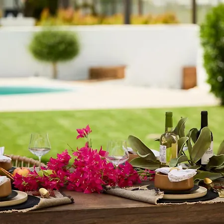 빌라 Vacation I Moss, Golf-front, Swimming-pool, Minutes From The Marina And The