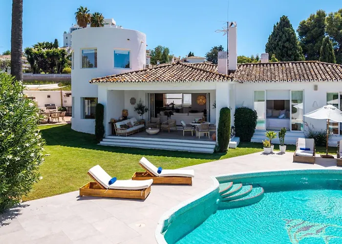 Vacation I Moss, Golf-front, Swimming-pool, Minutes From The Marina And The Vila *